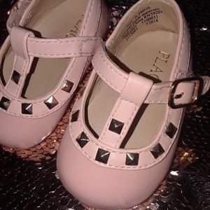 Baby dress flats